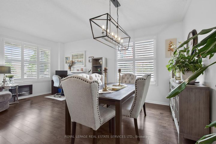 Photo 6 at 852 Trudeau Drive, BE Beaty, Milton