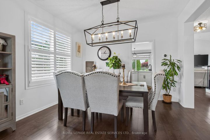 Photo 7 at 852 Trudeau Drive, BE Beaty, Milton