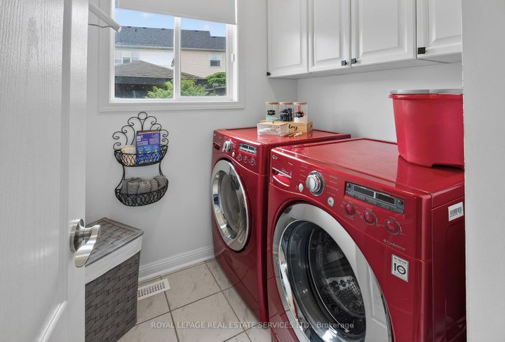 Photo 19 at 852 Trudeau Drive, BE Beaty, Milton