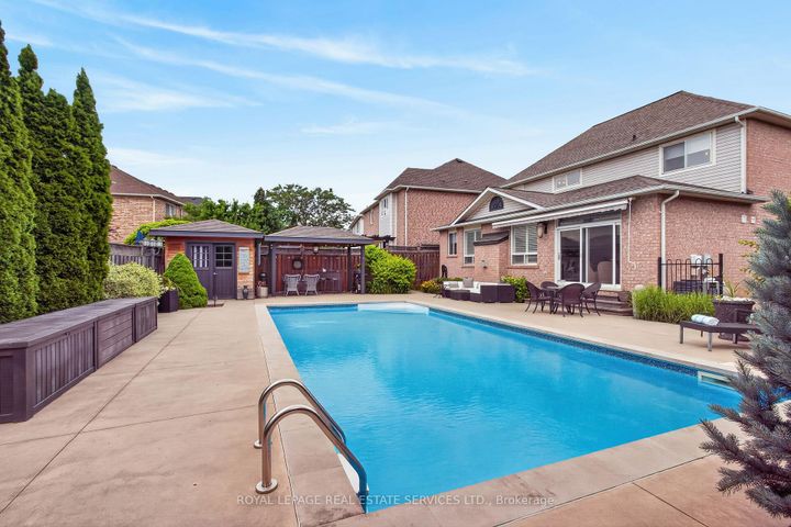 Photo 39 at 852 Trudeau Drive, BE Beaty, Milton