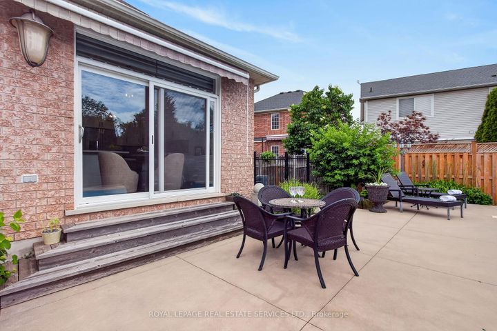 Photo 43 at 852 Trudeau Drive, BE Beaty, Milton