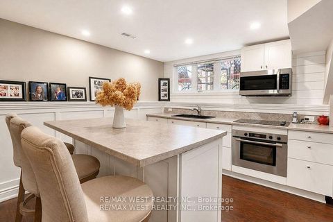 Photo 11 at 37 Kell Place, Bayshore, Barrie
