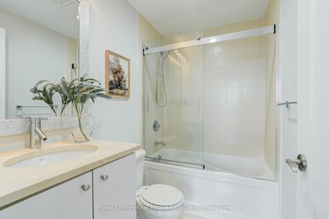 Photo 13 at 610 - 825 Church Street, Moore Park, Toronto