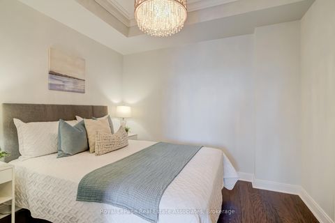 Photo 14 at 610 - 825 Church Street, Moore Park, Toronto