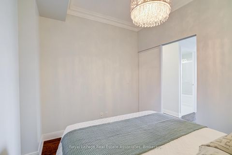 Photo 15 at 610 - 825 Church Street, Moore Park, Toronto