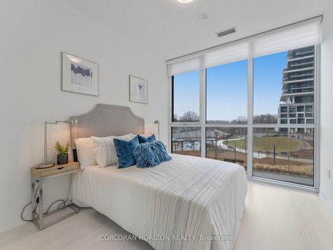 Photo 30 at 221 - 30 Inn On The Park Drive, Don Mills, Toronto