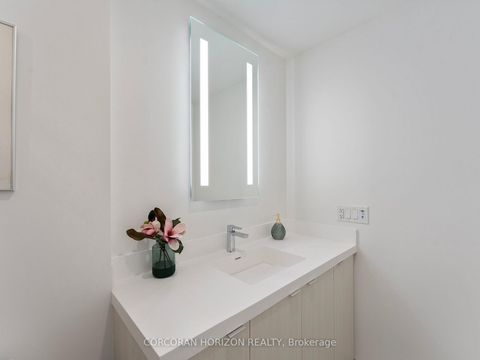 Photo 37 at 221 - 30 Inn On The Park Drive, Don Mills, Toronto