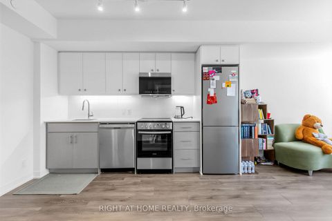 Photo 6 at 316 - 2 Manderley Drive, Cliffside, Toronto