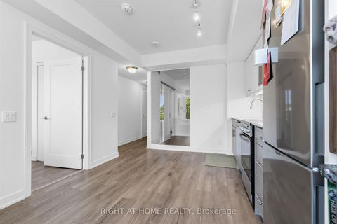 Photo 11 at 316 - 2 Manderley Drive, Cliffside, Toronto