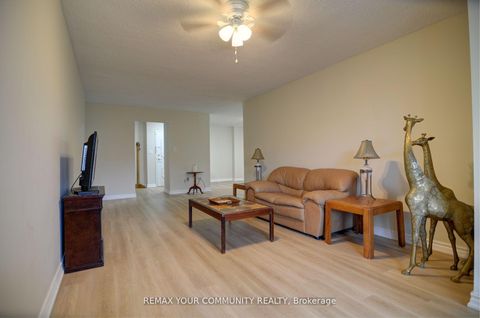 Photo 3 at 103 - 3131 Bridletowne Circle, L'Amoreaux, Toronto