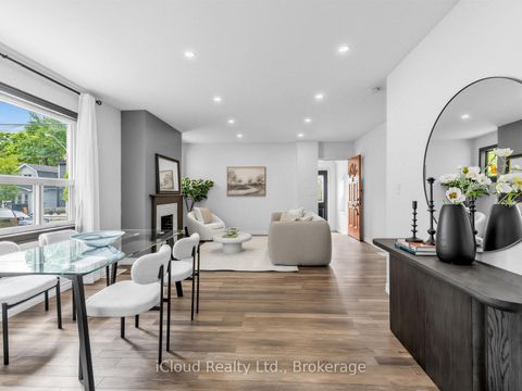 Photo 5 at 1303 Woodbine Avenue, Lumsden, Toronto