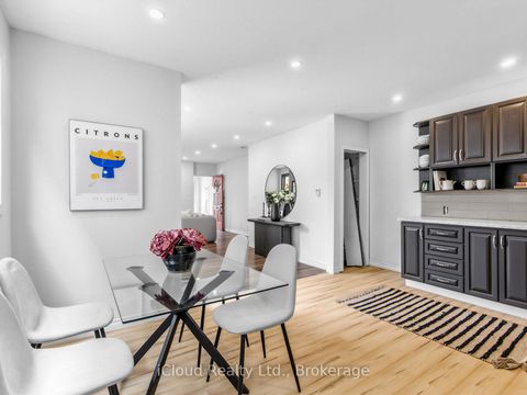 Photo 13 at 1303 Woodbine Avenue, Lumsden, Toronto