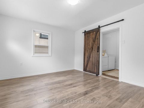 Photo 25 at 1303 Woodbine Avenue, Lumsden, Toronto