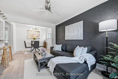 Photo 3 at 221 Clonmore Drive, Cliffside, Toronto