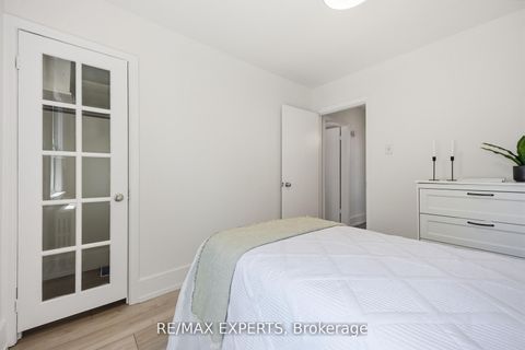Photo 12 at 221 Clonmore Drive, Cliffside, Toronto