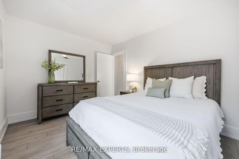 Photo 13 at 221 Clonmore Drive, Cliffside, Toronto
