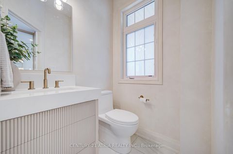 Photo 4 at 15 Asner Avenue, Patterson, Vaughan