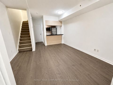 Photo 1 at 515 - 3 Everson Drive, Willowdale East, Toronto