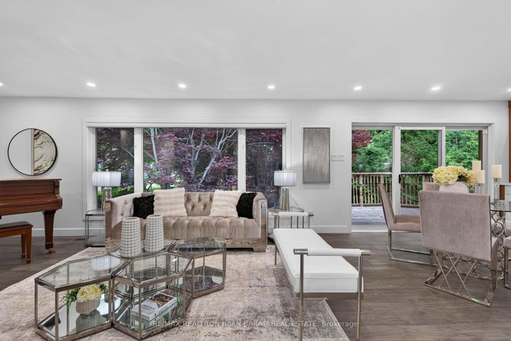 Photo 4 at 53 Sumner Heights Drive, Bayview Village, Toronto