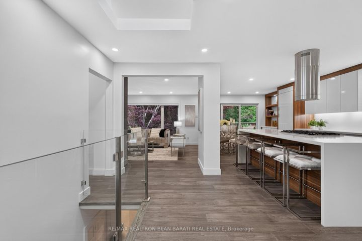 Photo 7 at 53 Sumner Heights Drive, Bayview Village, Toronto