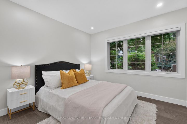 Photo 21 at 53 Sumner Heights Drive, Bayview Village, Toronto