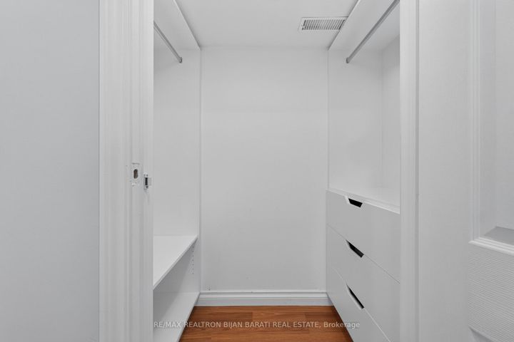 Photo 37 at 53 Sumner Heights Drive, Bayview Village, Toronto