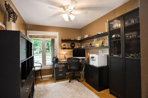 Photo 16 at 700 Lake Drive N, Historic Lakeshore Communities, Georgina