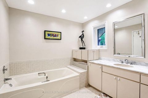 Photo 21 at 700 Lake Drive N, Historic Lakeshore Communities, Georgina