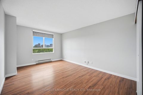 Photo 21 at 707 - 41 Markbrook Lane, Jamestown, Toronto