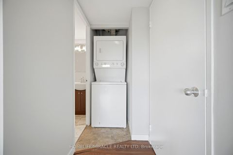 Photo 26 at 707 - 41 Markbrook Lane, Jamestown, Toronto
