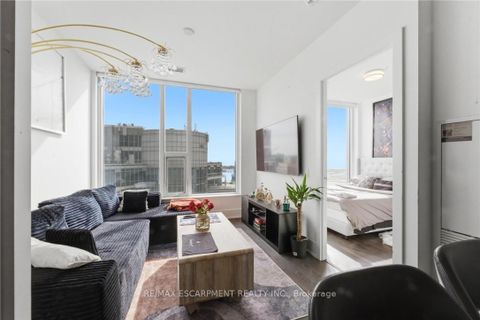 Photo 5 at 3807 - 10 York Street, Waterfront Communities C1, Toronto
