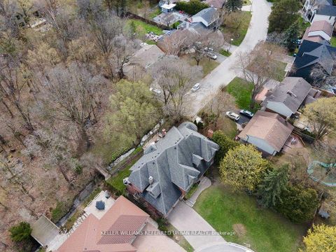 Photo 5 at 194 Sherwood Place, Central Newmarket, Newmarket