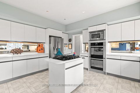 Photo 14 at 194 Sherwood Place, Central Newmarket, Newmarket