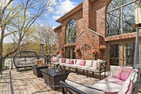 Photo 34 at 194 Sherwood Place, Central Newmarket, Newmarket