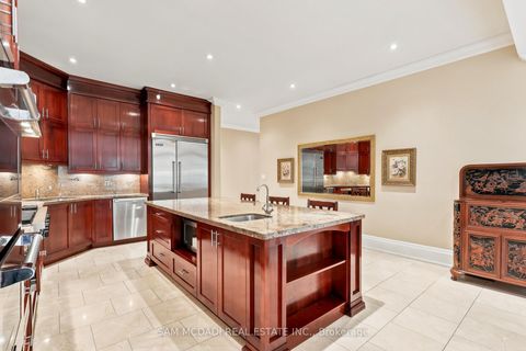 Photo 14 at 65 Kingswood Drive, Rural King, King