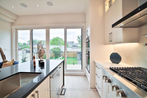 Photo 12 at 133 Times Road, Belgravia, Toronto
