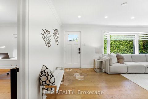 Photo 6 at 32 Farley Circle, Historic Lakeshore Communities, Georgina