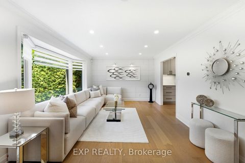 Photo 8 at 32 Farley Circle, Historic Lakeshore Communities, Georgina