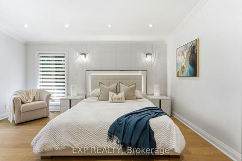 Photo 22 at 32 Farley Circle, Historic Lakeshore Communities, Georgina