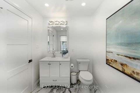 Photo 23 at 32 Farley Circle, Historic Lakeshore Communities, Georgina