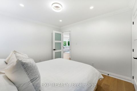 Photo 26 at 32 Farley Circle, Historic Lakeshore Communities, Georgina