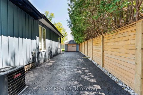 Photo 34 at 32 Farley Circle, Historic Lakeshore Communities, Georgina