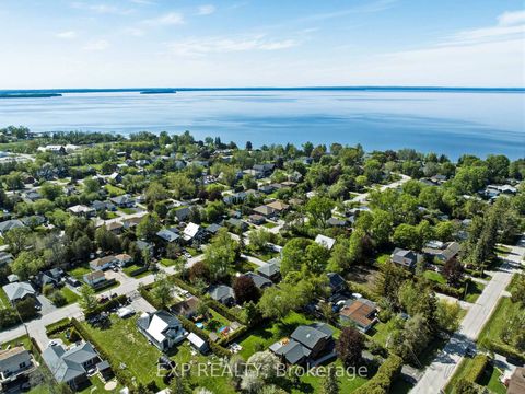 Photo 45 at 32 Farley Circle, Historic Lakeshore Communities, Georgina