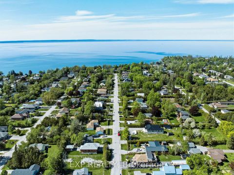Photo 46 at 32 Farley Circle, Historic Lakeshore Communities, Georgina