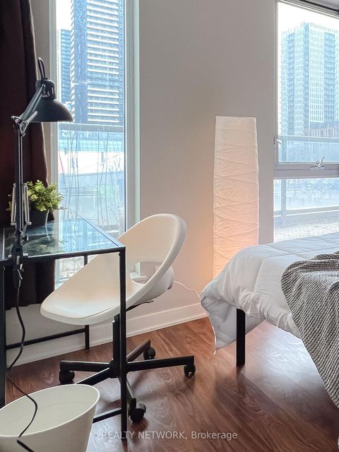 Photo 10 at 210 - 260 Sackville Street, Regent Park, Toronto