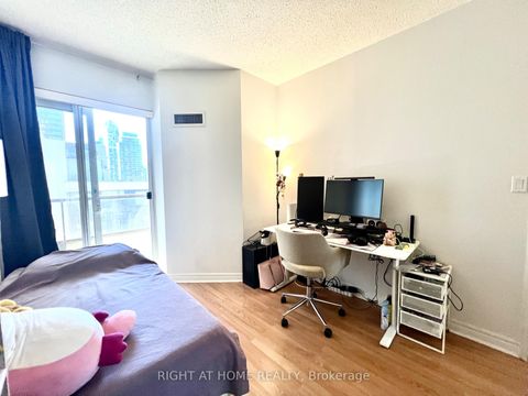 Photo 12 at 1702 - 55 Bloor Street E, Yonge Corridor, Toronto