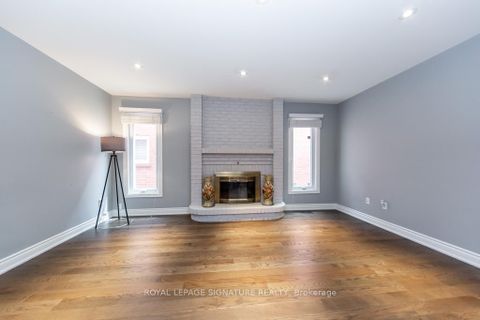 Photo 8 at 154 Oliver Lane, Maple, Vaughan
