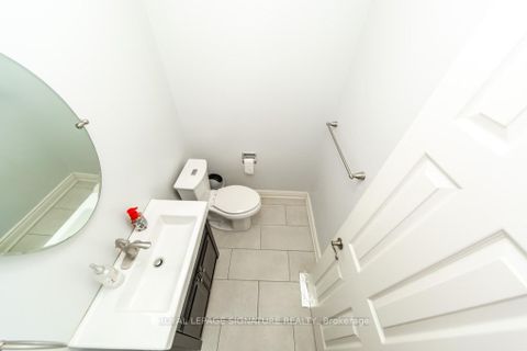 Photo 23 at 154 Oliver Lane, Maple, Vaughan