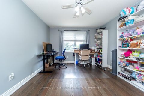 Photo 31 at 154 Oliver Lane, Maple, Vaughan