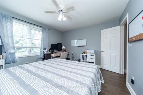Photo 34 at 154 Oliver Lane, Maple, Vaughan
